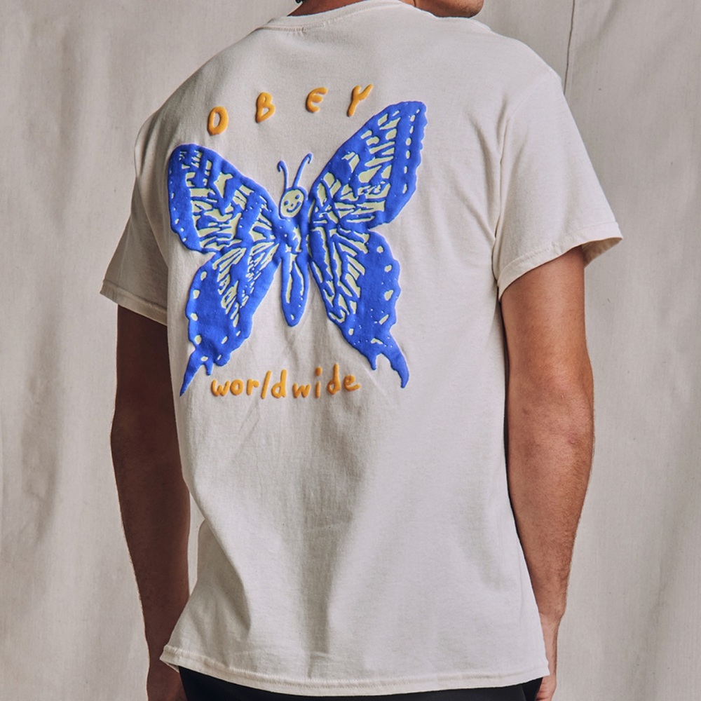 Obey Worldwide Butterflies T-shirt size Small